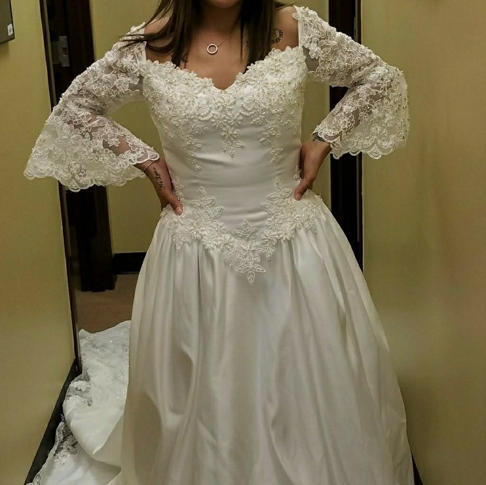 Vintage Style Wedding Gown 8sz